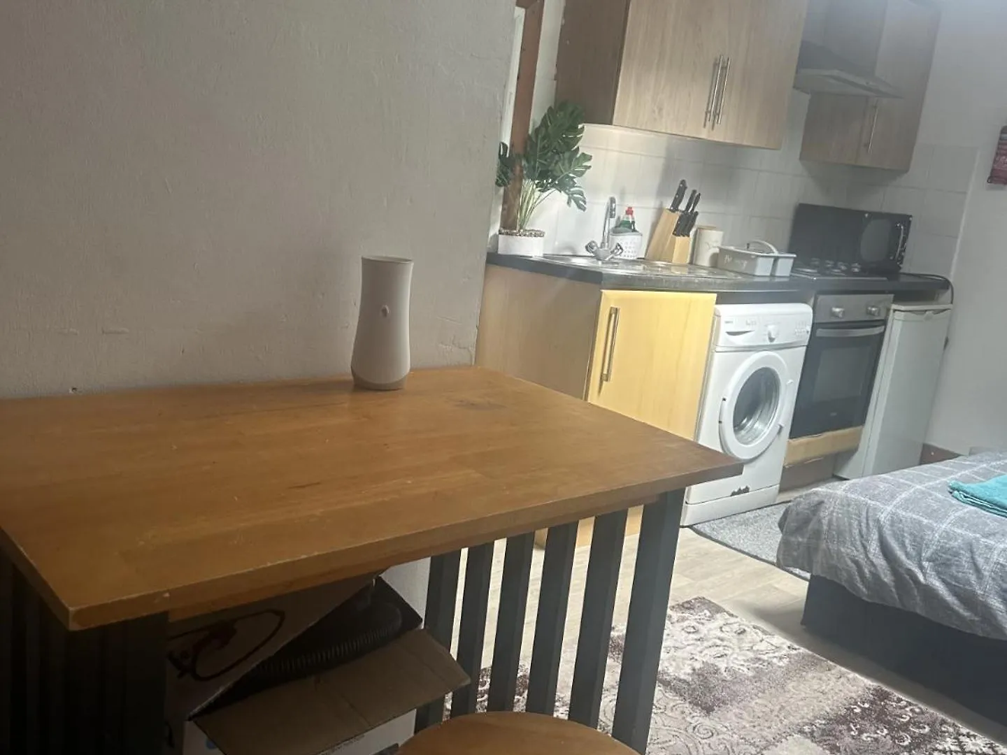 Leyton Orient Stduio Flat Apartment London