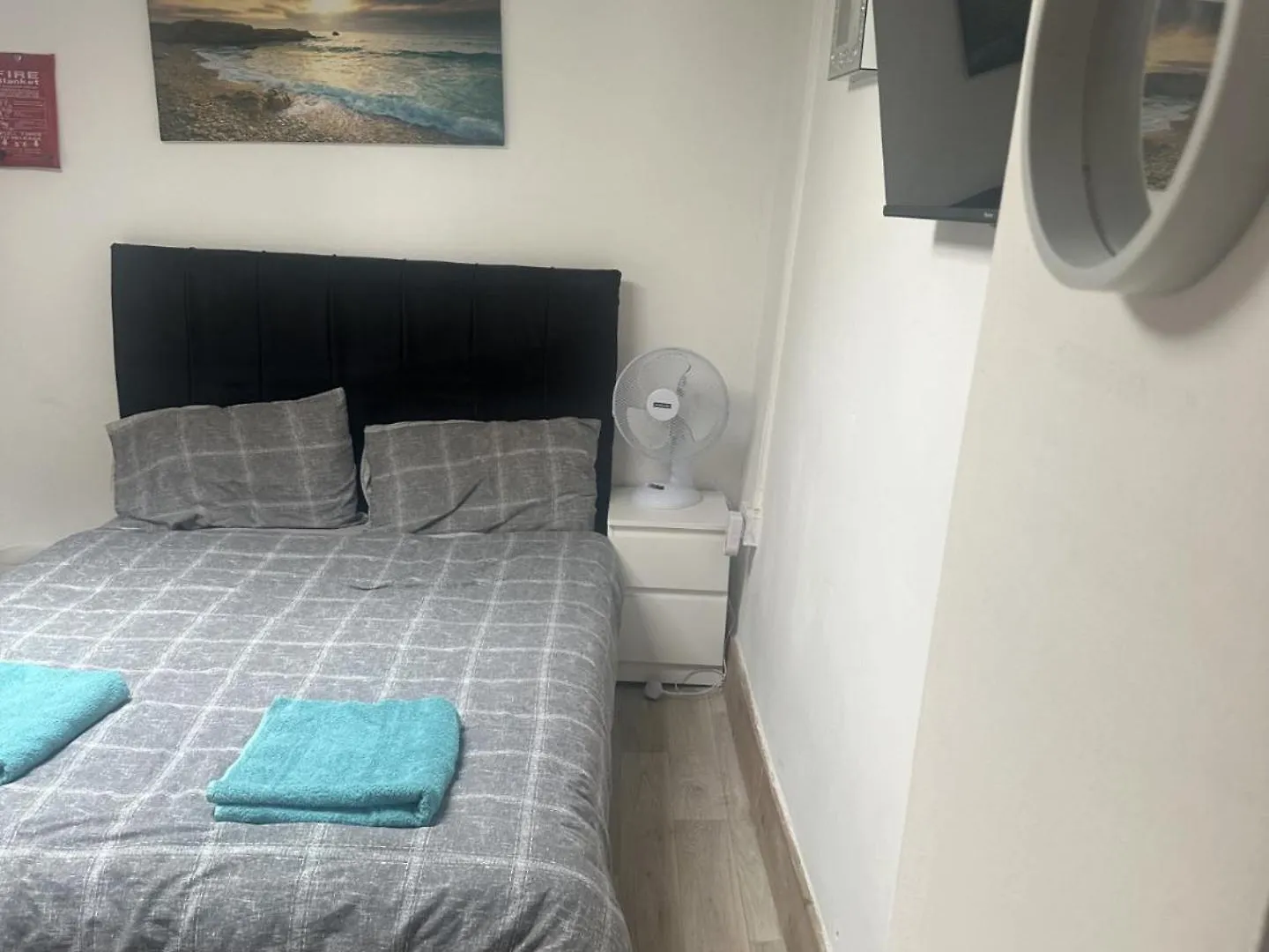 Leyton Orient Stduio Flat Apartment London